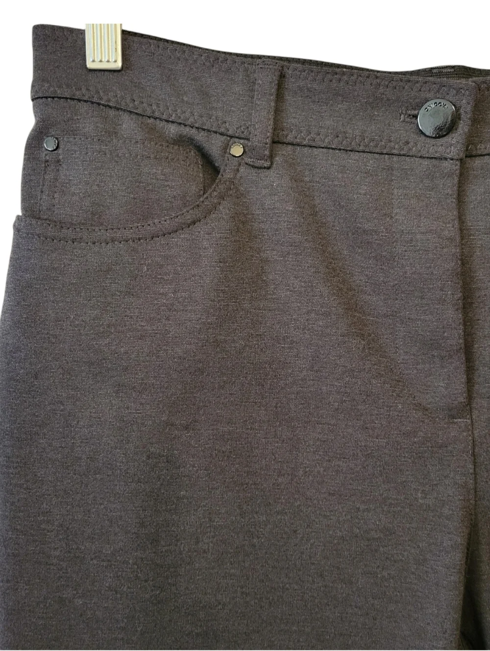 Chicos Gray So Slimming High Rise Ponte Knit Pants Size 1.5‎ Short